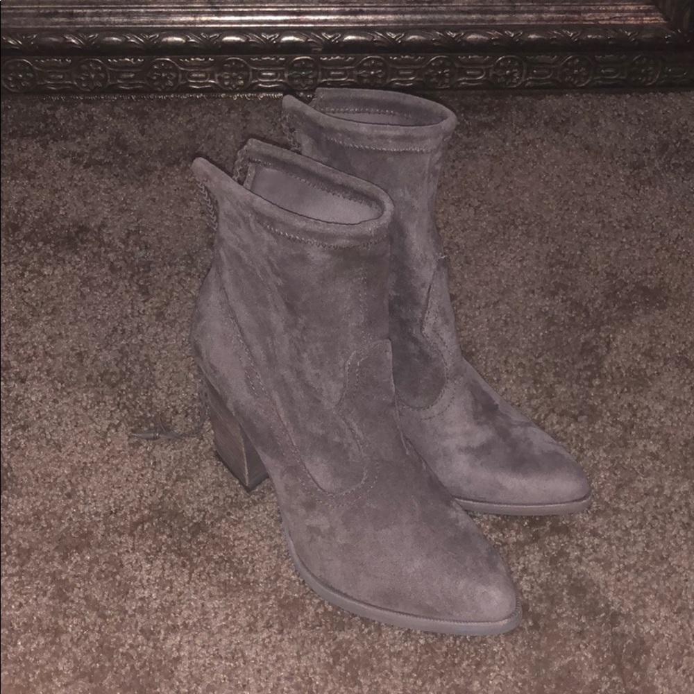 Dolce vita suede booties